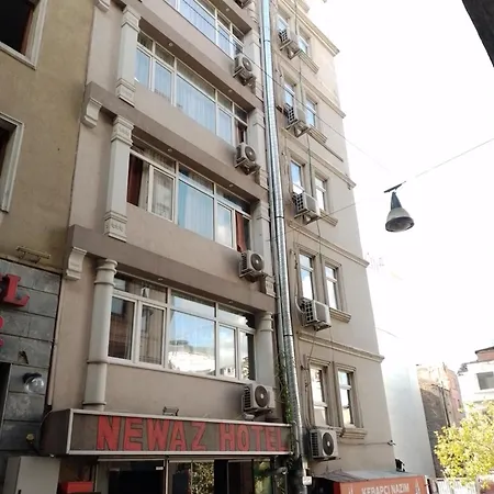 Newaz * Κωνσταντινούπολη